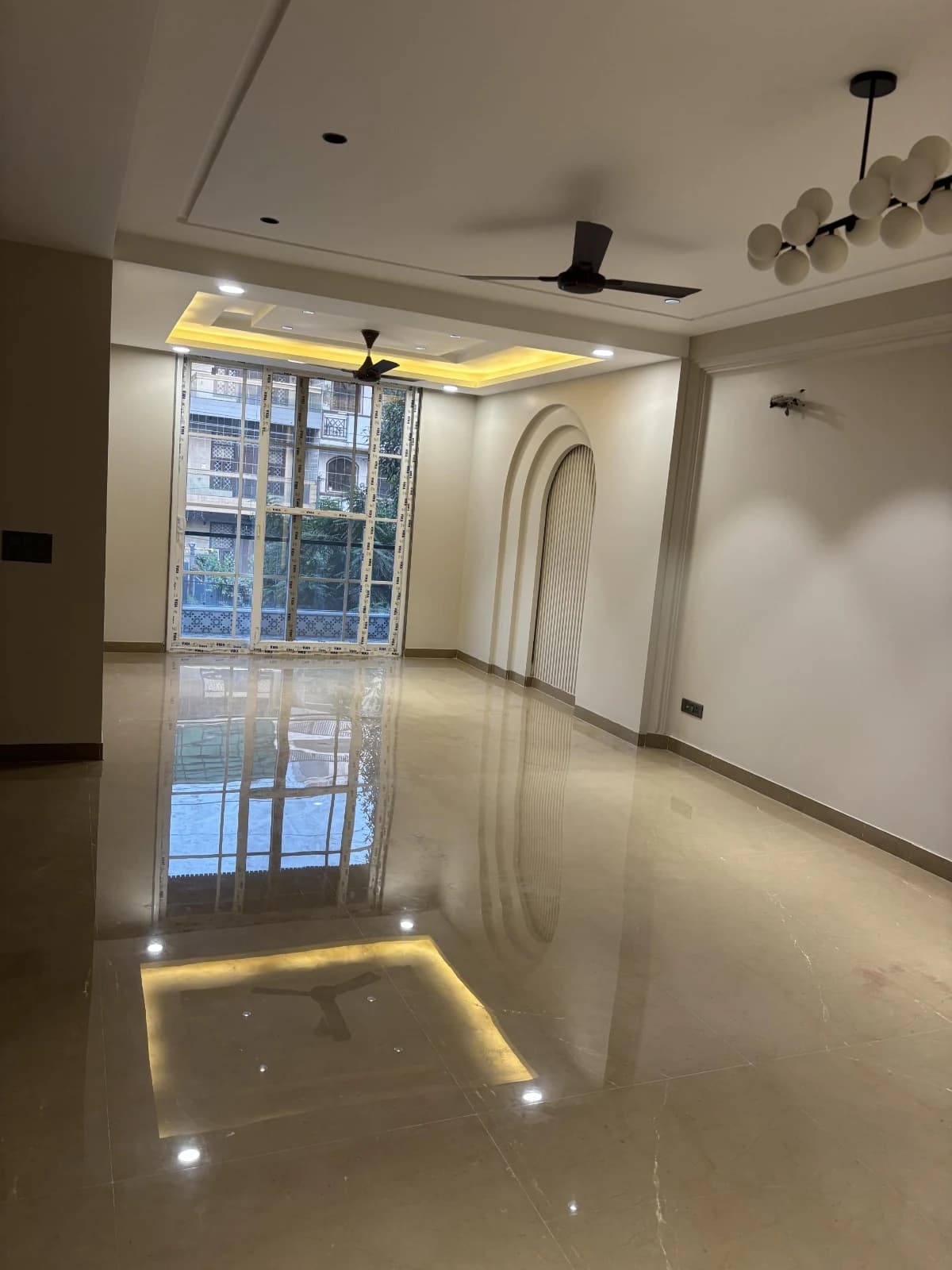 2 BHK Flat in Sector 63, Faridabad