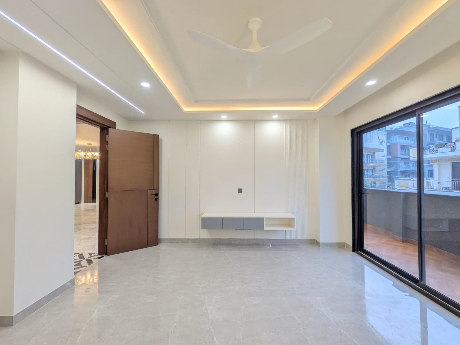 3 BHK Flat in Sector 77, Faridabad