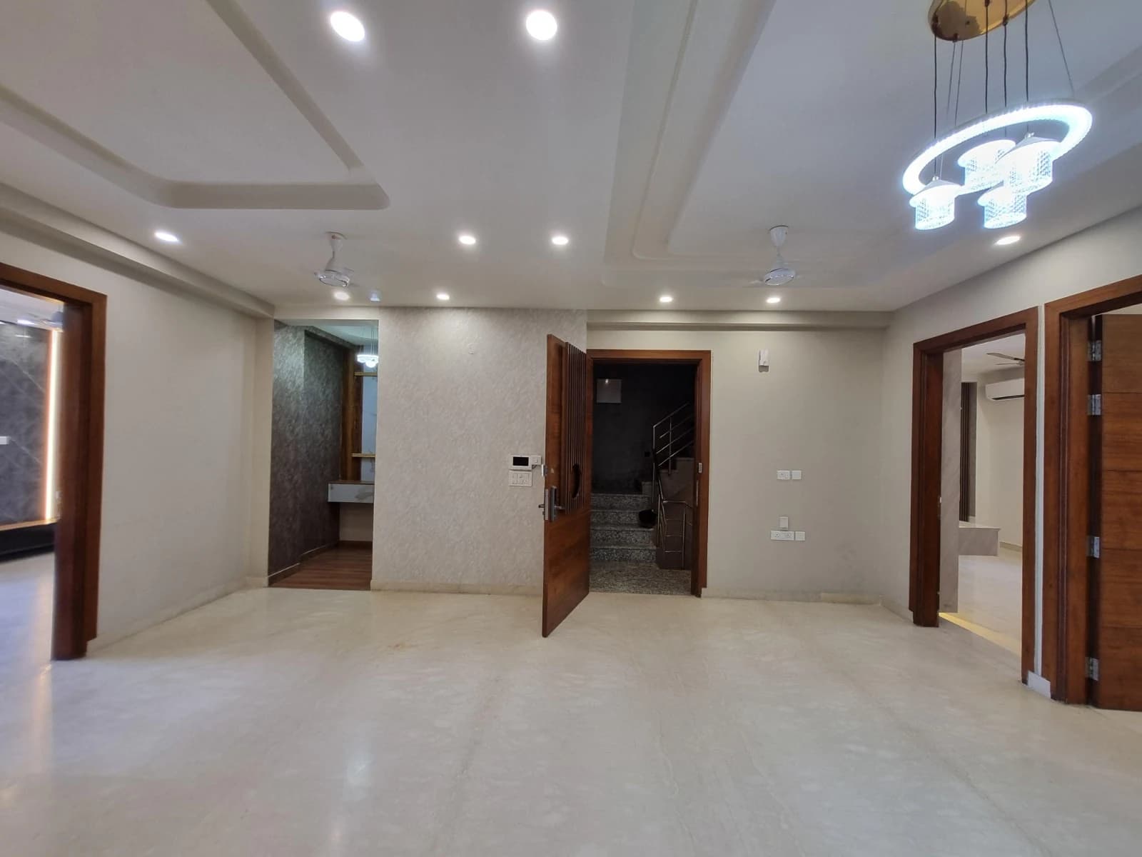 3 BHK Flat in Sector 78, Faridabad