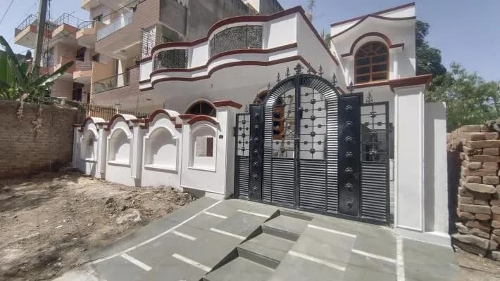 2 BHK Flat in Sector 89, Faridabad